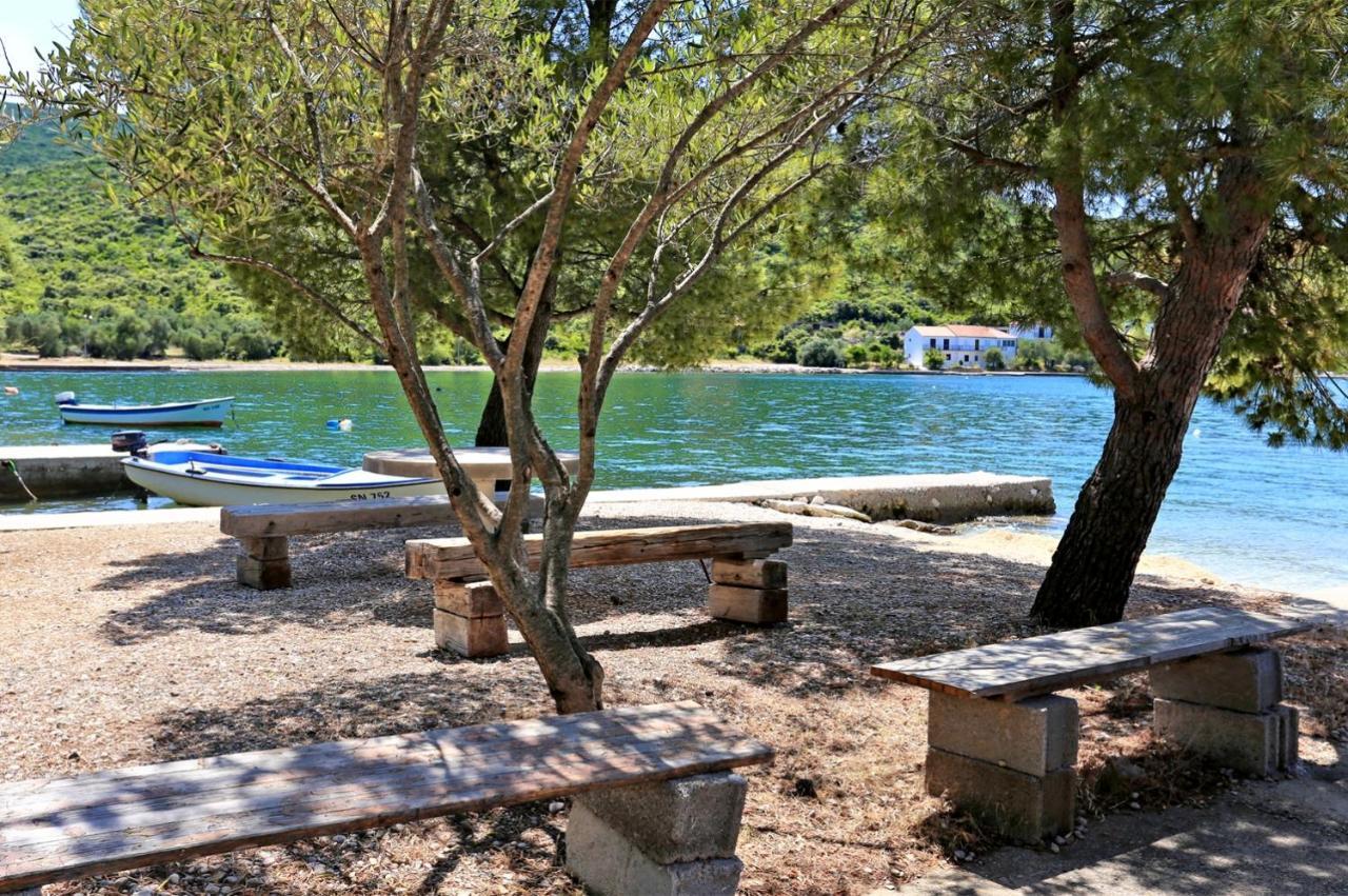 Apartments By The Sea Luka Dubrava, Peljesac - 284 Janjina Exterior foto